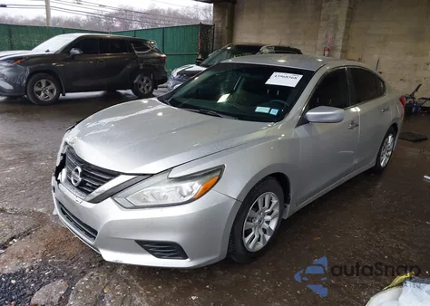 2016 Nissan Altima 2.5/2.5 S/2.5 Sl/2.5 Sr/2.5 Sv z USA, uszkodzony, nr VIN 1N4AL3AP9GN344647
